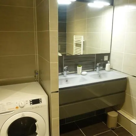 : De Standing - Tout Confort Et Moderne - 4 Chambres - Centre Ville Royan