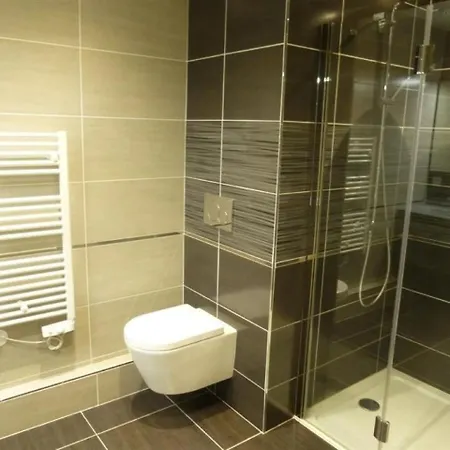 Apartamento : De Standing - Tout Confort Et Moderne - 4 Chambres - Centre Ville *